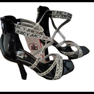 NWT Juicy Coture Size 7 Gabrielle Zipper Back  Black / Silver  Logo Heels Womans